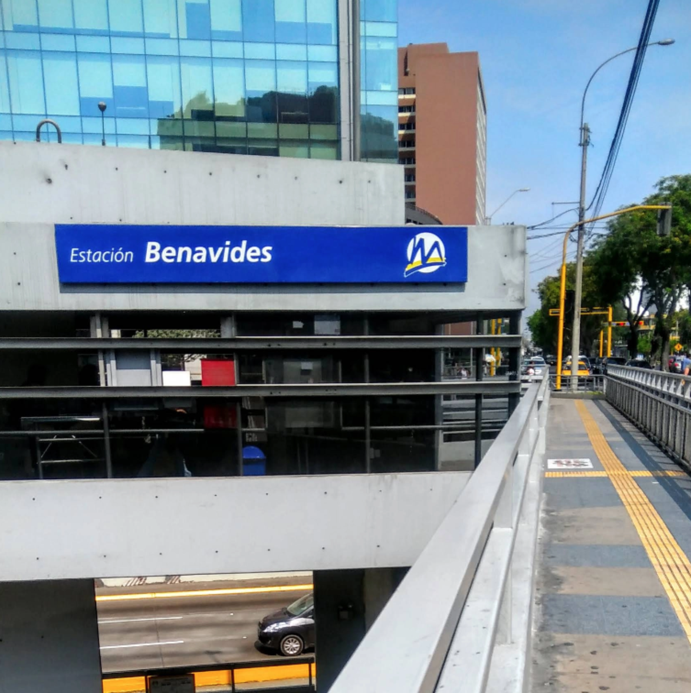 Estación Benavides Metropolitano Estación Paradero Ricardo Palma del Metropolitano de Lima - Transporte público